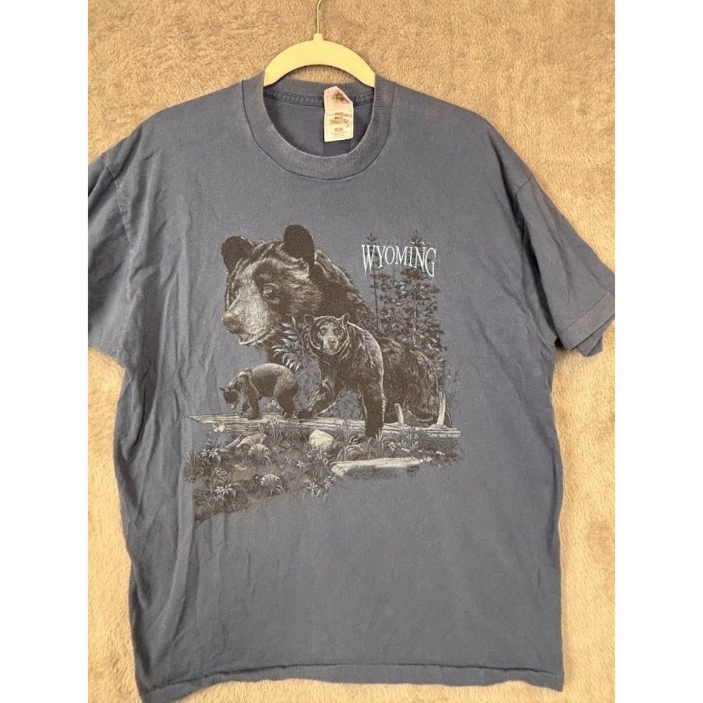 Vintage Fruit of the Loom Wyoming Bear Graphic T-Shirt Mens XL Blue Made in USA